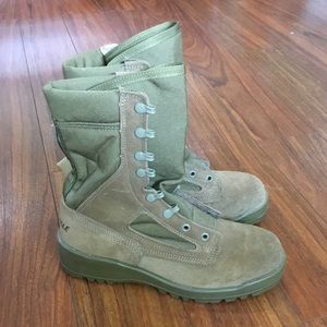 Belleville steel toe boots NWT